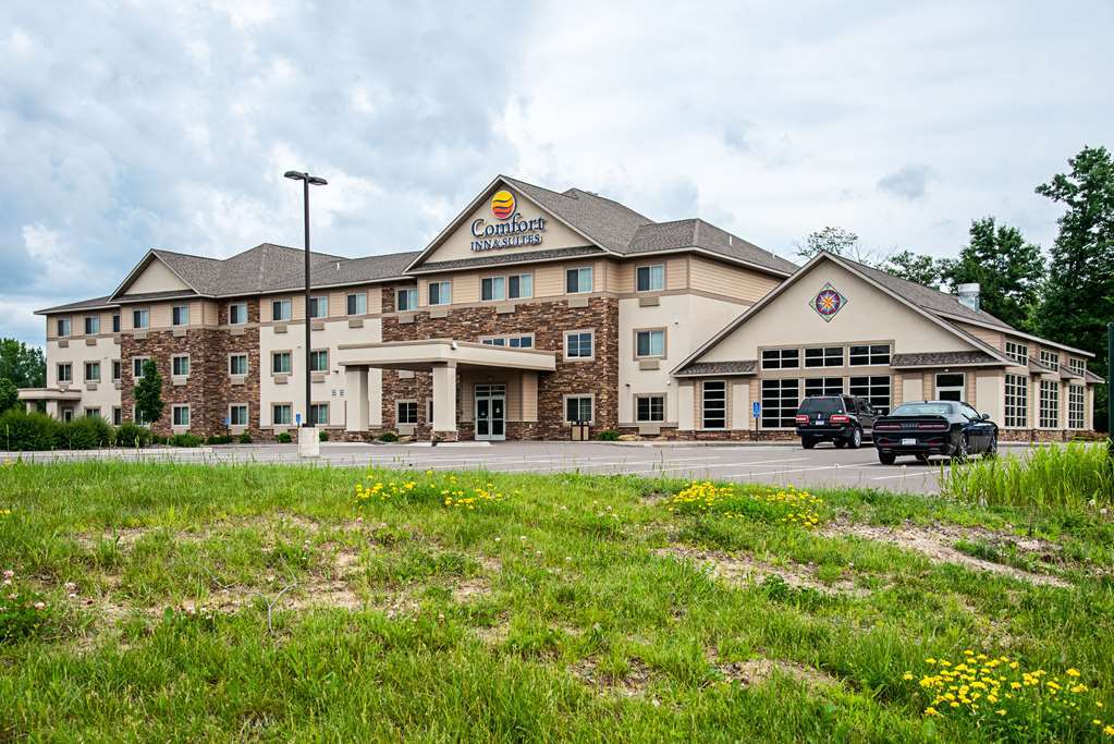 Comfort Inn & Suites - Chisago City Dış mekan fotoğraf